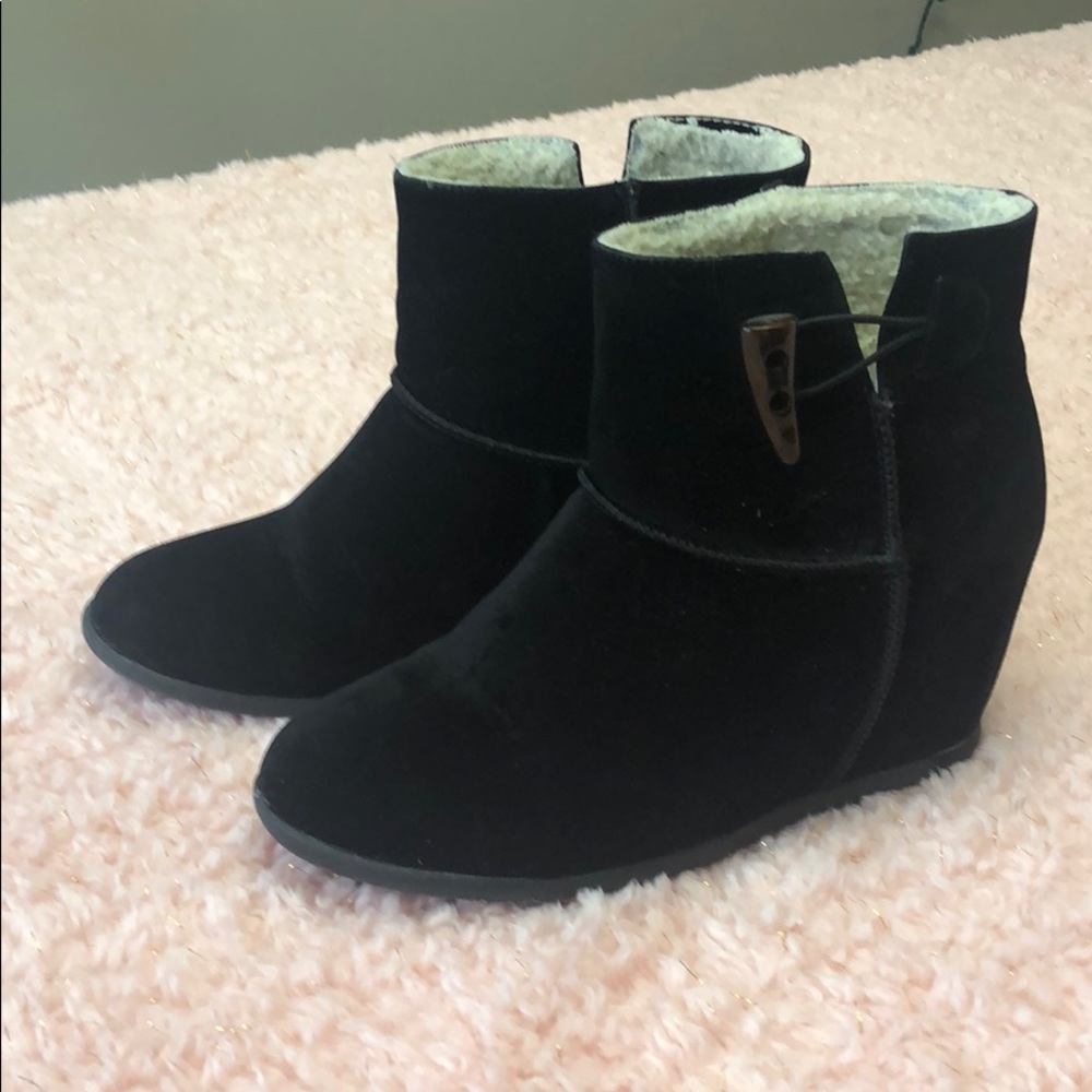 Wedge booties